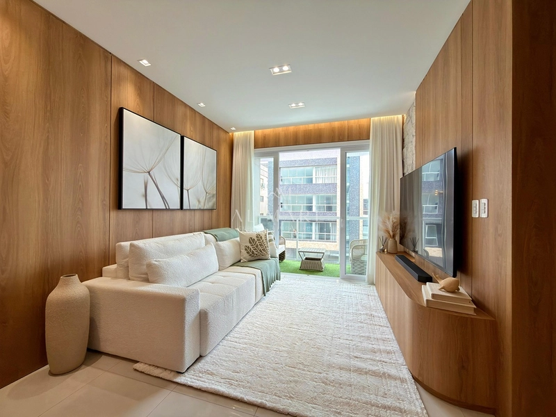 Apartamento uma quadra do mar : 3ª foto da galeria de imagens do imóvel