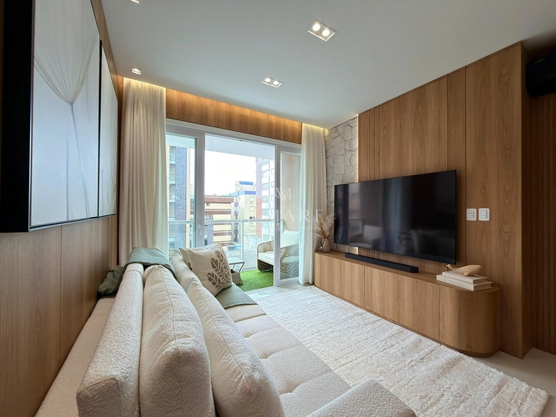 Apartamento uma quadra do mar : 5ª foto da galeria de imagens do imóvel