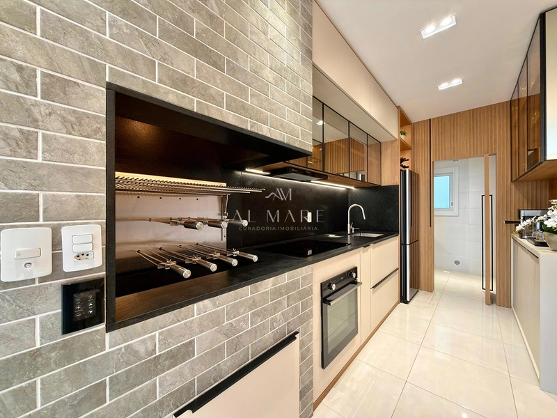 Apartamento uma quadra do mar : 16ª foto da galeria de imagens do imóvel