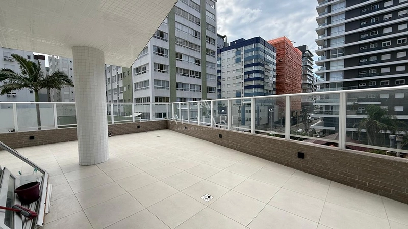 Apartamento bem decorado e gigantesco : 34ª foto da galeria de imagens do imóvel