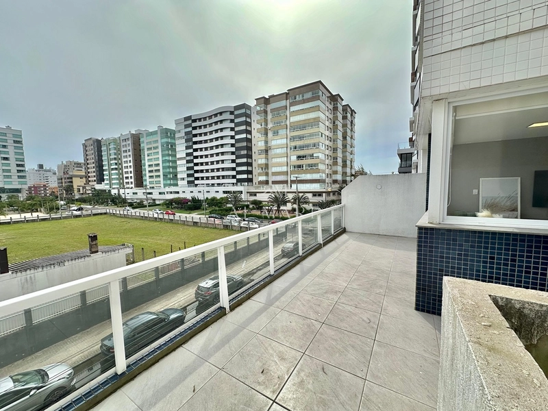 Apartamento com sacada em L e três suítes: 25ª foto da galeria de imagens do imóvel