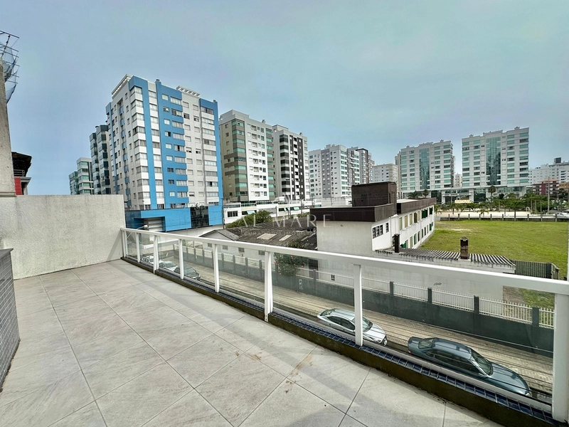 Apartamento com sacada em L e três suítes: 22ª foto da galeria de imagens do imóvel