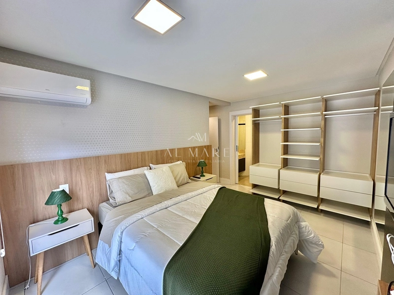 Apartamento com sacada em L e três suítes: 21ª foto da galeria de imagens do imóvel
