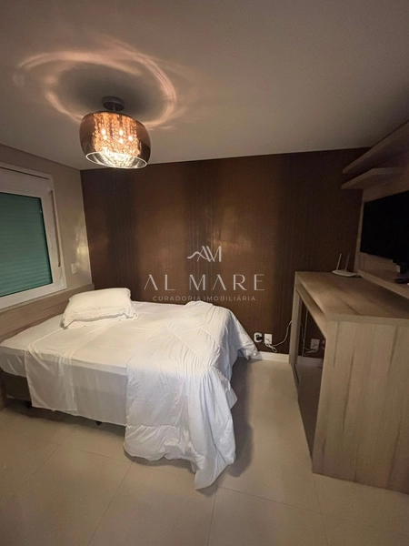 Apartamento beira mar mobiliado e decorado com cinco suítes e três vagas de garagem : 18ª foto da galeria de imagens do imóvel