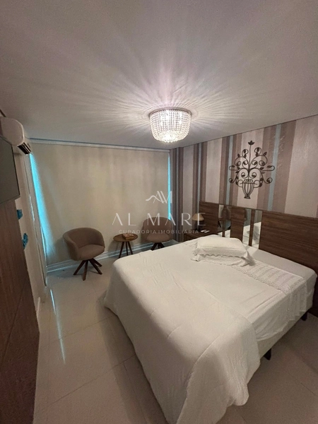 Apartamento beira mar mobiliado e decorado com cinco suítes e três vagas de garagem : 21ª foto da galeria de imagens do imóvel