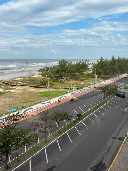 Apartamento beira mar mobiliado e decorado com cinco suítes e três vagas de garagem : 28ª foto da galeria de imagens do imóvel
