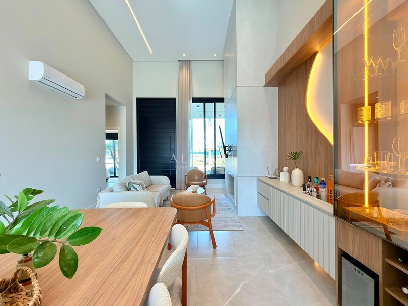 Casa em condomínio com quatro suítes mobiliado e decorado : 16ª foto da galeria de imagens do imóvel