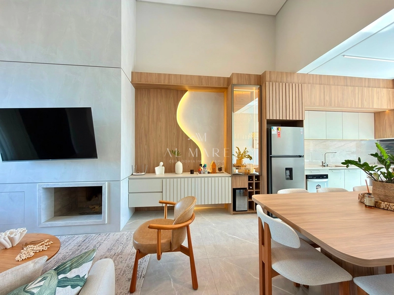 Casa em condomínio com quatro suítes mobiliado e decorado : 5ª foto da galeria de imagens do imóvel