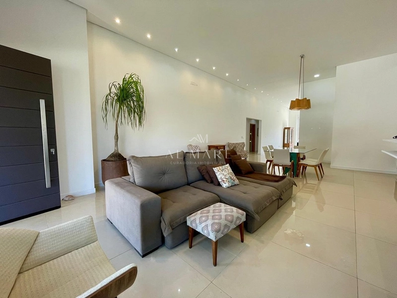 Casa com 4 suites em condominio : 14ª foto da galeria de imagens do imóvel