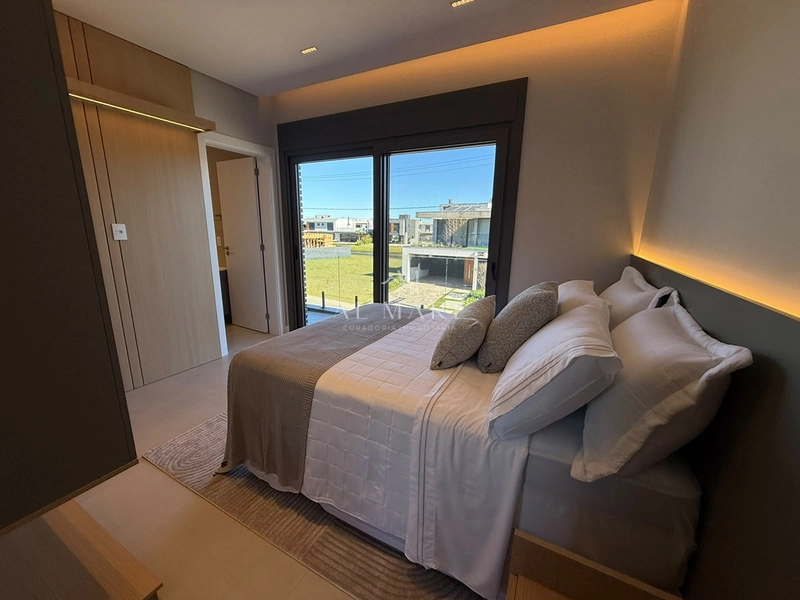 CASA EM CONDOMINIO A VENDA EM XANGRILÁ!!!!!!: 10ª foto da galeria de imagens do imóvel