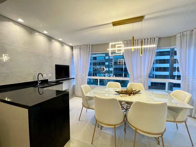 Apartamento na navegantes com vista para o mar: 2ª foto da galeria de imagens do imóvel