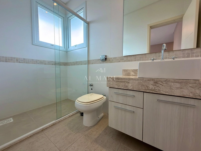 Casa beira lago: 35ª foto da galeria de imagens do imóvel