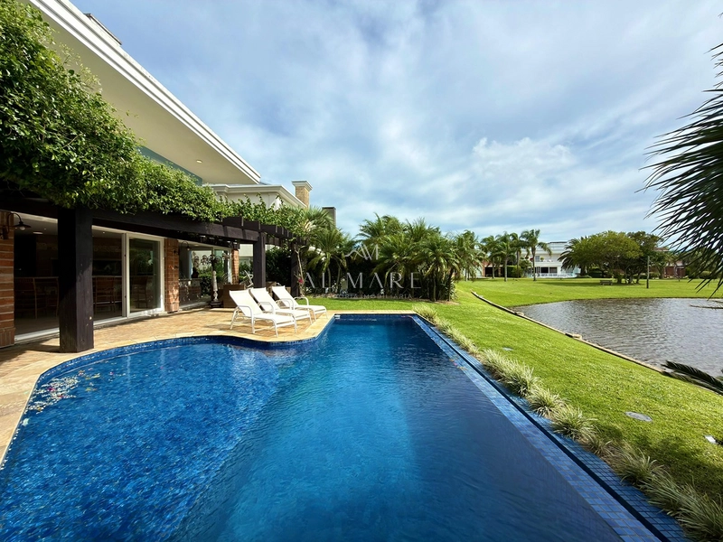 Casa beira lago: 36ª foto da galeria de imagens do imóvel