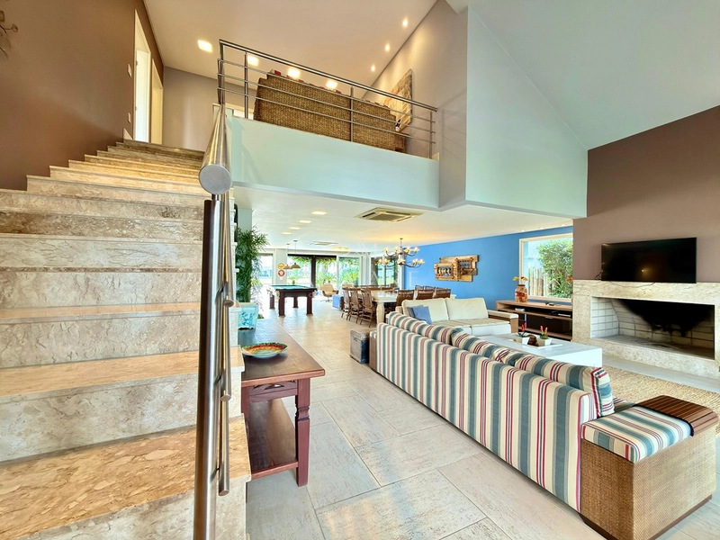 Casa beira lago: 33ª foto da galeria de imagens do imóvel