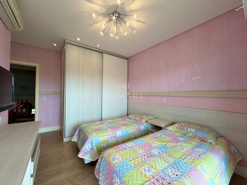 Casa beira lago: 32ª foto da galeria de imagens do imóvel