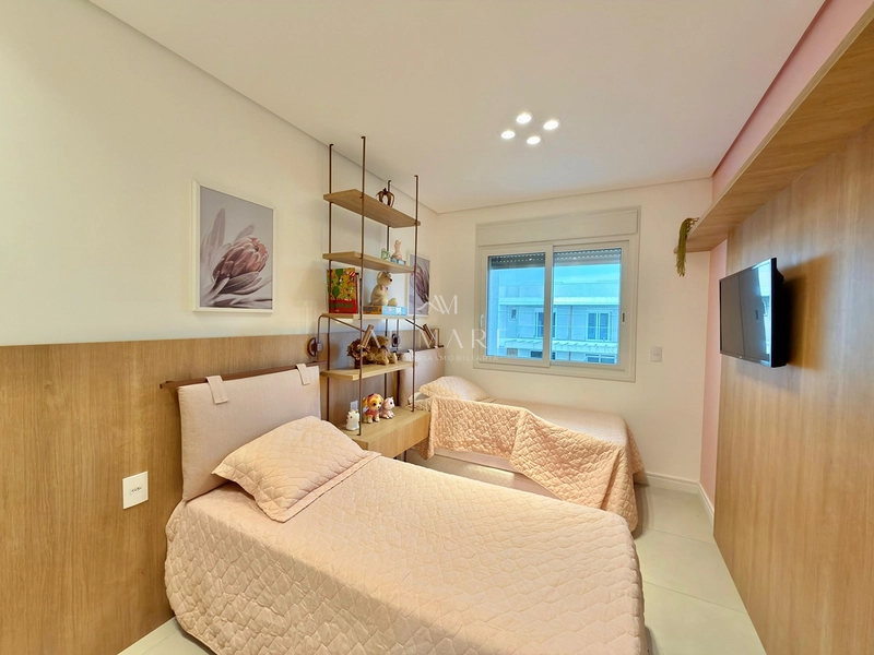 Novidade Sobrado a beira lago: 29ª foto da galeria de imagens do imóvel