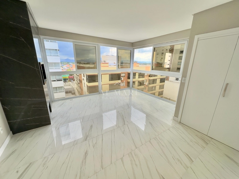 Apartamento 3 suítes na Zona Nova: 2ª foto da galeria de imagens do imóvel