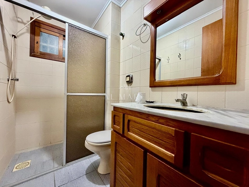 apartamento uma quadra do mar com três quartos sendo dois suítes e vaga de garagem : 11ª foto da galeria de imagens do imóvel