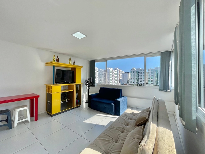 Apartamento três suítes, mobiliado, box e deposito : 3ª foto da galeria de imagens do imóvel