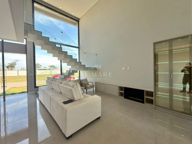 Casa beira lago: 25ª foto da galeria de imagens do imóvel