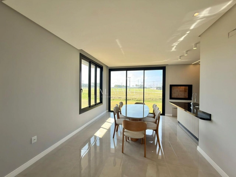 Casa beira lago: 20ª foto da galeria de imagens do imóvel