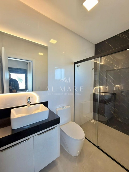 Casa beira lago: 15ª foto da galeria de imagens do imóvel