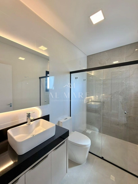 Casa beira lago: 26ª foto da galeria de imagens do imóvel