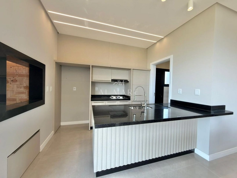 Casa beira lago: 8ª foto da galeria de imagens do imóvel