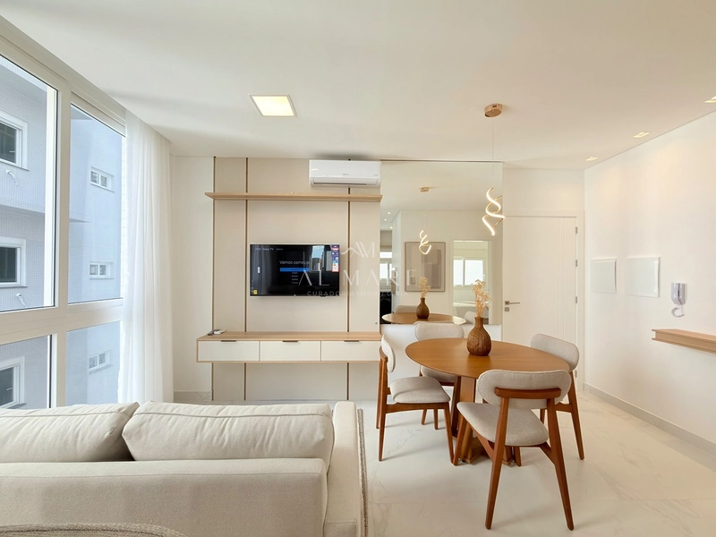 APARTAMENTO À VENDA EM CAPÃO DA CANOA COM VISTA PARA O MAR: 1ª foto da galeria de imagens do imóvel