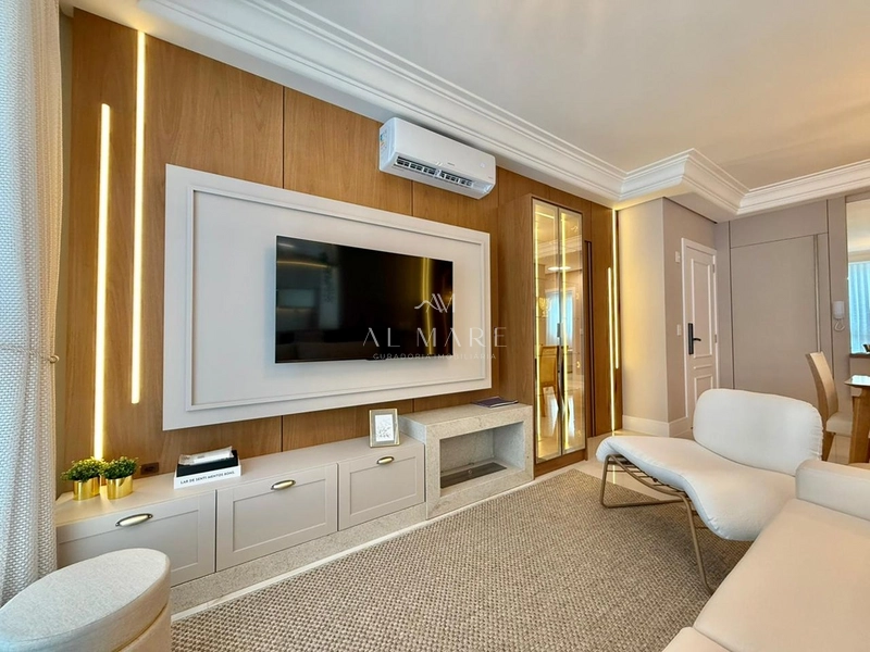 APARTAMENTO DE 2 DORMITÓRIOS A DUAS QUADRAS DO MAR: 11ª foto da galeria de imagens do imóvel