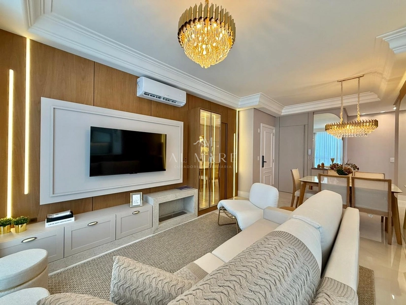 APARTAMENTO DE 2 DORMITÓRIOS A DUAS QUADRAS DO MAR: 6ª foto da galeria de imagens do imóvel