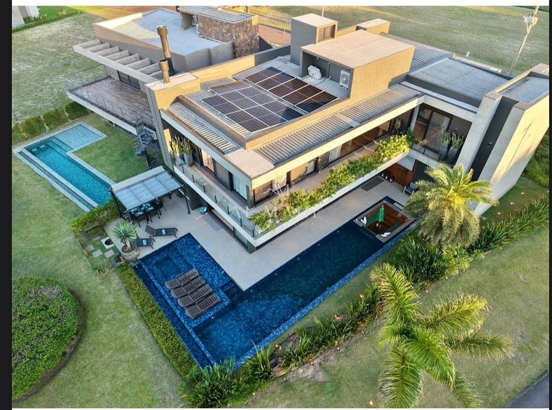 CASA DE ALTO PADRÃO À VENDA EM CAPÃO DA CANOA! 5 SUÍTES • PISCINA BORDA INFINITA • VISTA LAGO: 2ª foto da galeria de imagens do imóvel