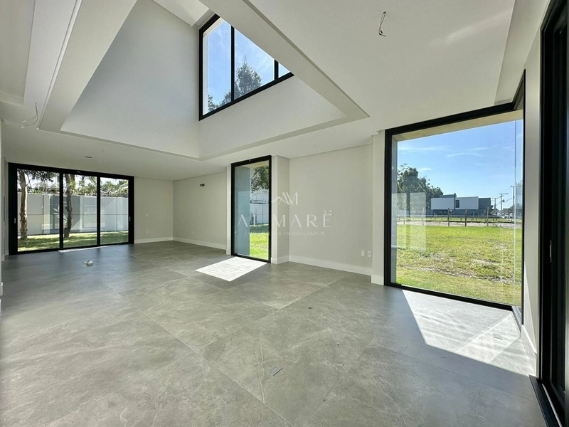 Sobrado sem mobilia em condominio fechado: 1ª foto da galeria de imagens do imóvel