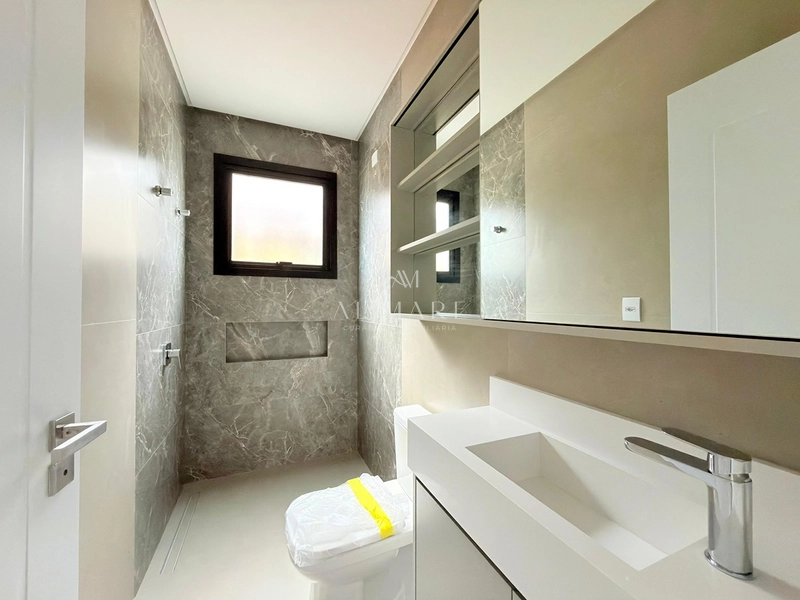 Sobrado beira lago: 23ª foto da galeria de imagens do imóvel