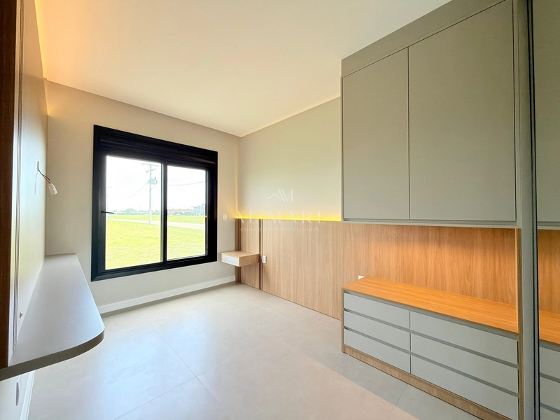 Sobrado beira lago: 22ª foto da galeria de imagens do imóvel