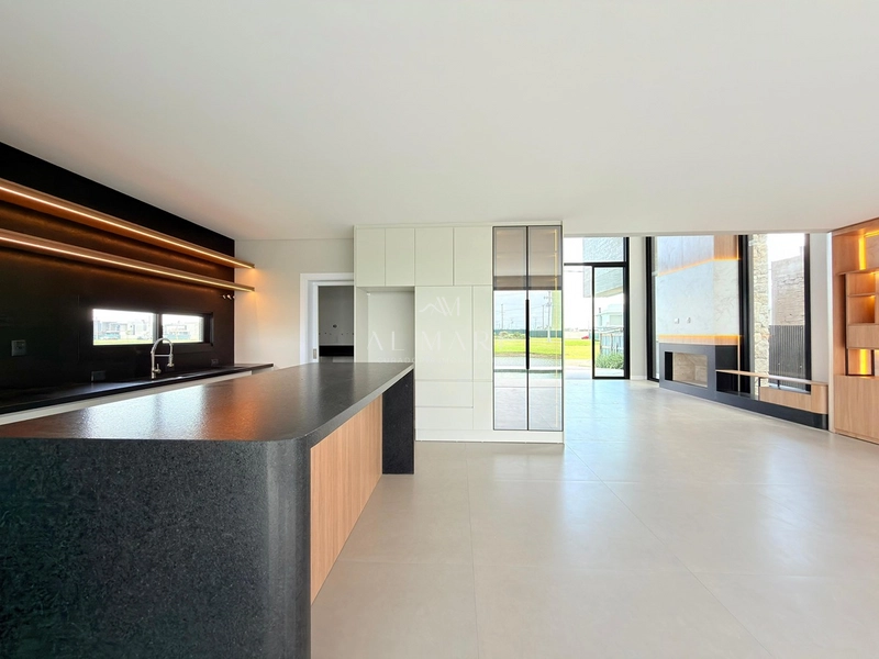 Sobrado beira lago: 26ª foto da galeria de imagens do imóvel