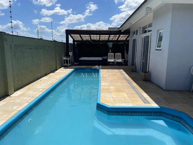 Sobrado com 5 suites: 3ª foto da galeria de imagens do imóvel