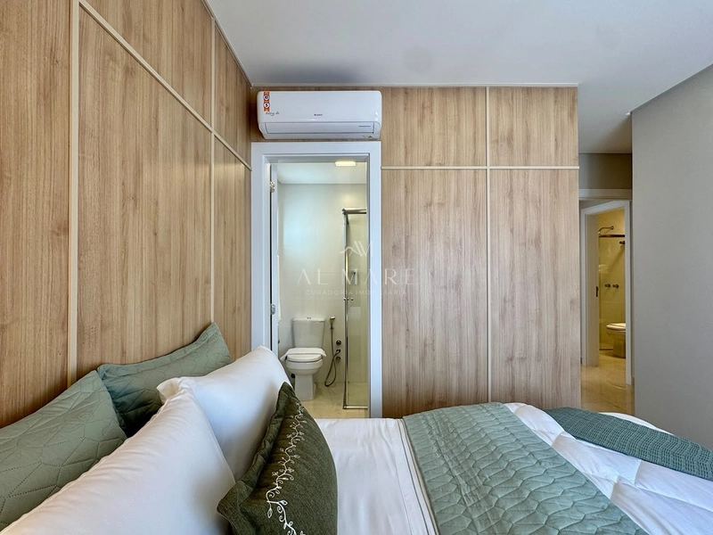 apartamento finamente mobiliado e decorado com dois dormitórios sendo uma suíte com vaga de garagem : 22ª foto da galeria de imagens do imóvel