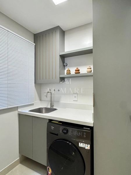 apartamento finamente mobiliado e decorado com dois dormitórios sendo uma suíte com vaga de garagem : 37ª foto da galeria de imagens do imóvel
