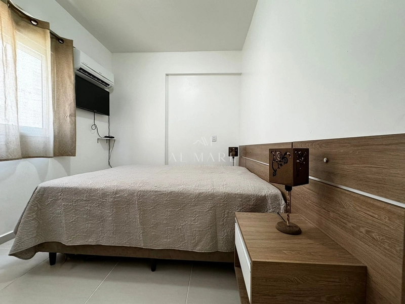 Apartamento com dois dormitorios, mobiliado apenas uma quadra do mar: 14ª foto da galeria de imagens do imóvel