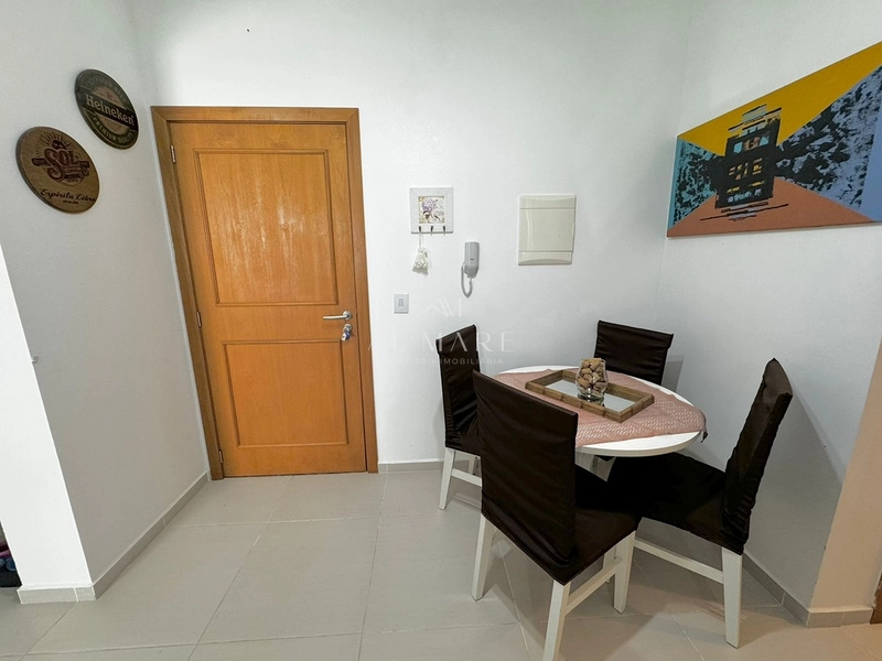 Apartamento com dois dormitorios, mobiliado apenas uma quadra do mar: 8ª foto da galeria de imagens do imóvel