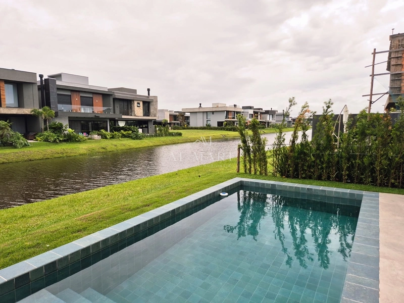 Casa em condominio: 3ª foto da galeria de imagens do imóvel