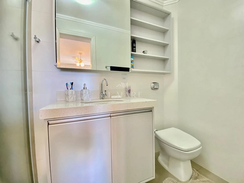 apartamento três dormitórios de frente com vaga de garagem e depósito : 3ª foto da galeria de imagens do imóvel