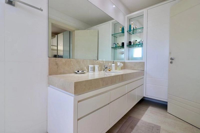 Belissima mansão em condominio: 21ª foto da galeria de imagens do imóvel