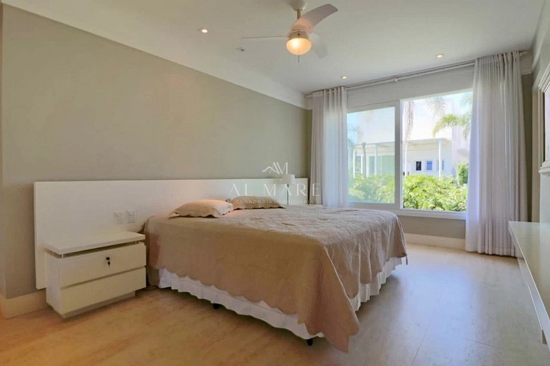 Belissima mansão em condominio: 4ª foto da galeria de imagens do imóvel