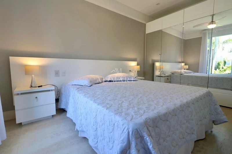 Belissima mansão em condominio: 15ª foto da galeria de imagens do imóvel