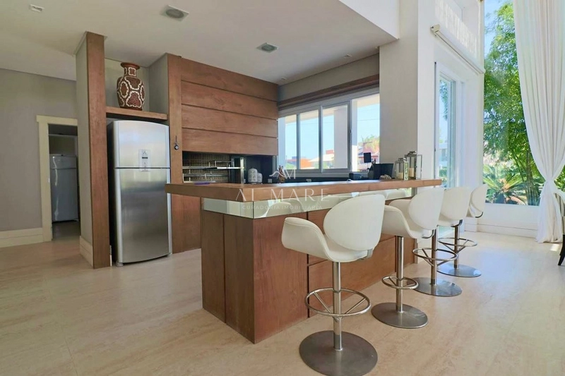 Belissima mansão em condominio: 9ª foto da galeria de imagens do imóvel