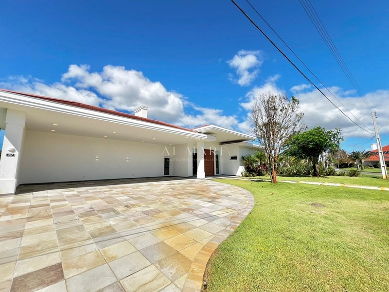 Casa em condominio alto padrão: 9ª foto da galeria de imagens do imóvel