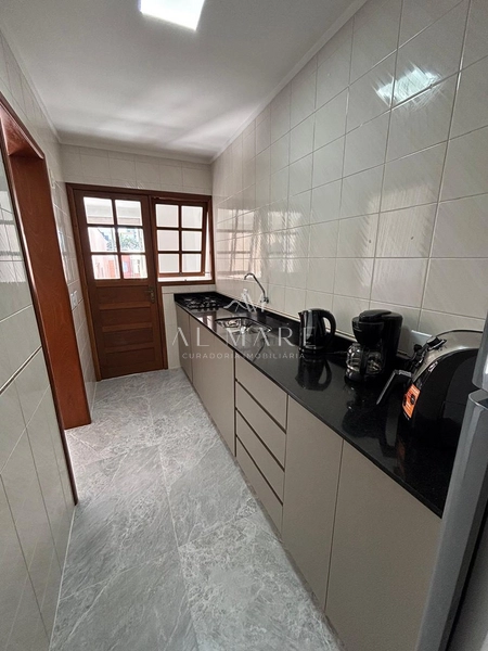 Apartamento de um dormitório com sacada com churrasqueira mobiliado : 11ª foto da galeria de imagens do imóvel