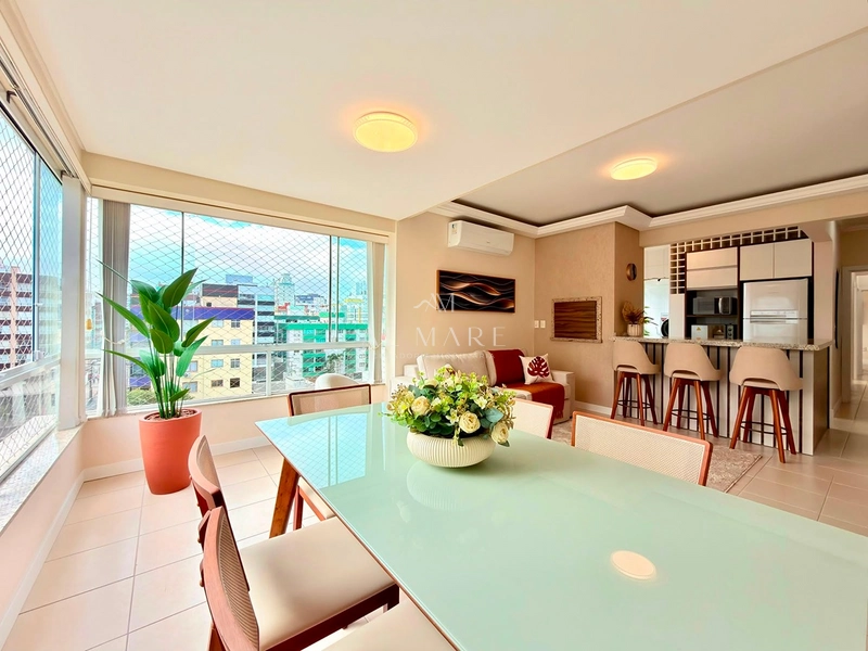 Apartamento três dormitórios e suíte com vaga de garagem : 23ª foto da galeria de imagens do imóvel